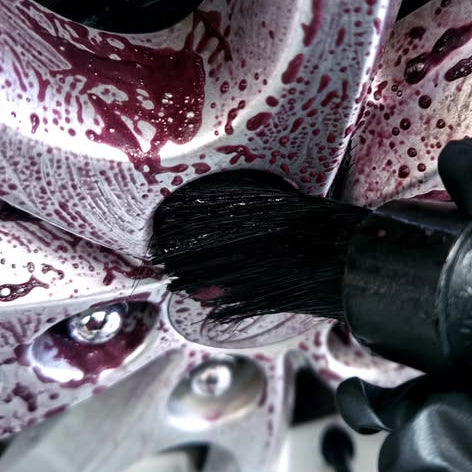 Rim Detailing Brush