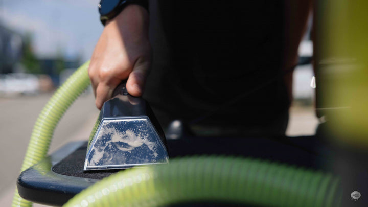 Bigboi XtractR Mini Wet and Dry Vacuum